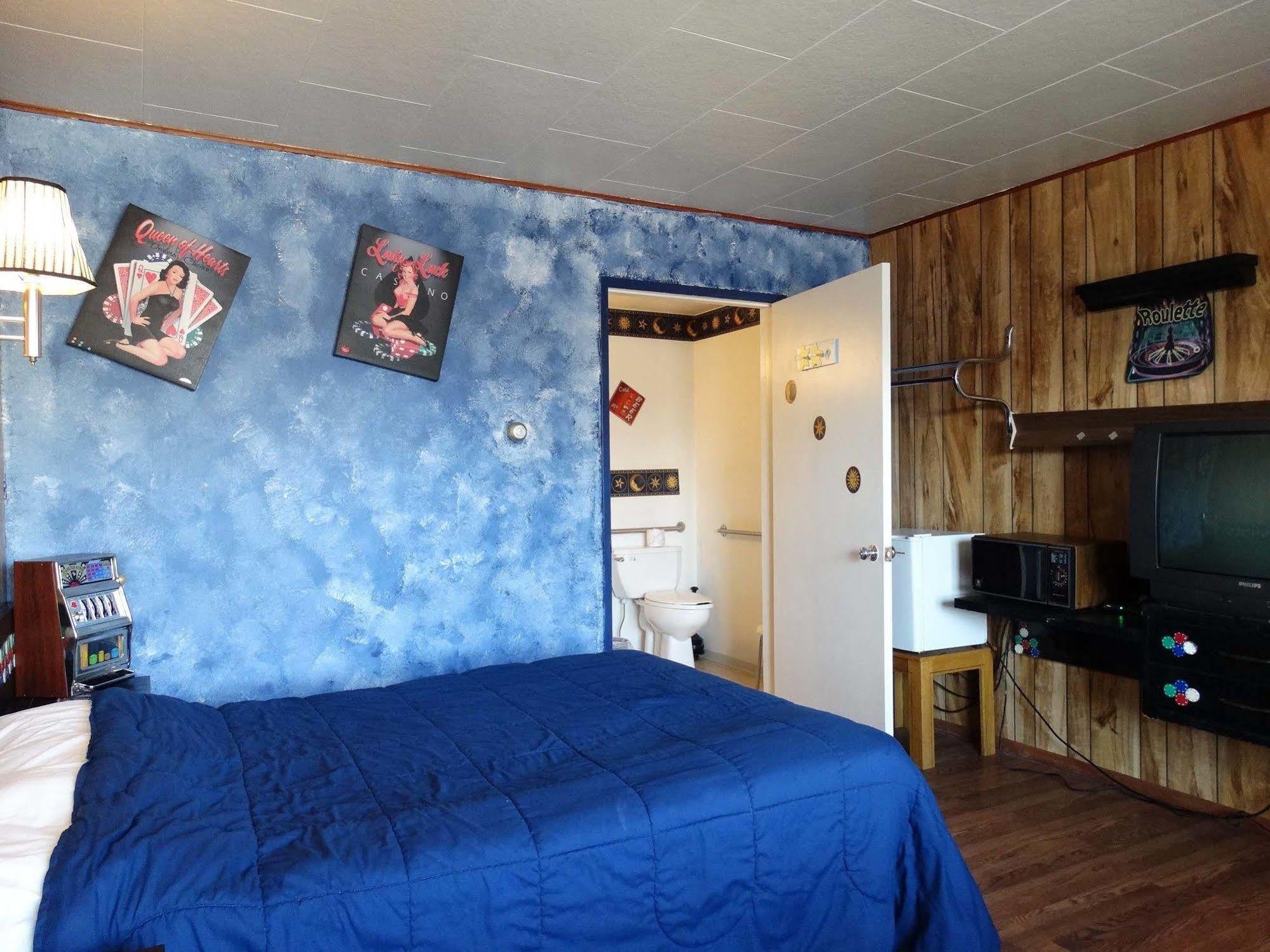Blue And White Motel Kalispell Buitenkant foto