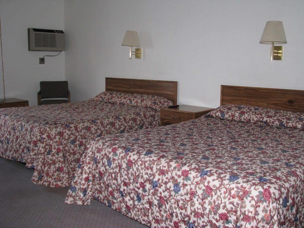 Blue And White Motel Kalispell Buitenkant foto